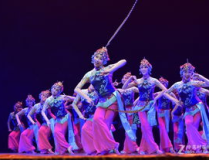 舞蹈俏花旦,傳統與現代交融的藝術風采