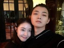 娛樂圈吃瓜壁紙動態下載,揭秘明星幕後生活瞬間